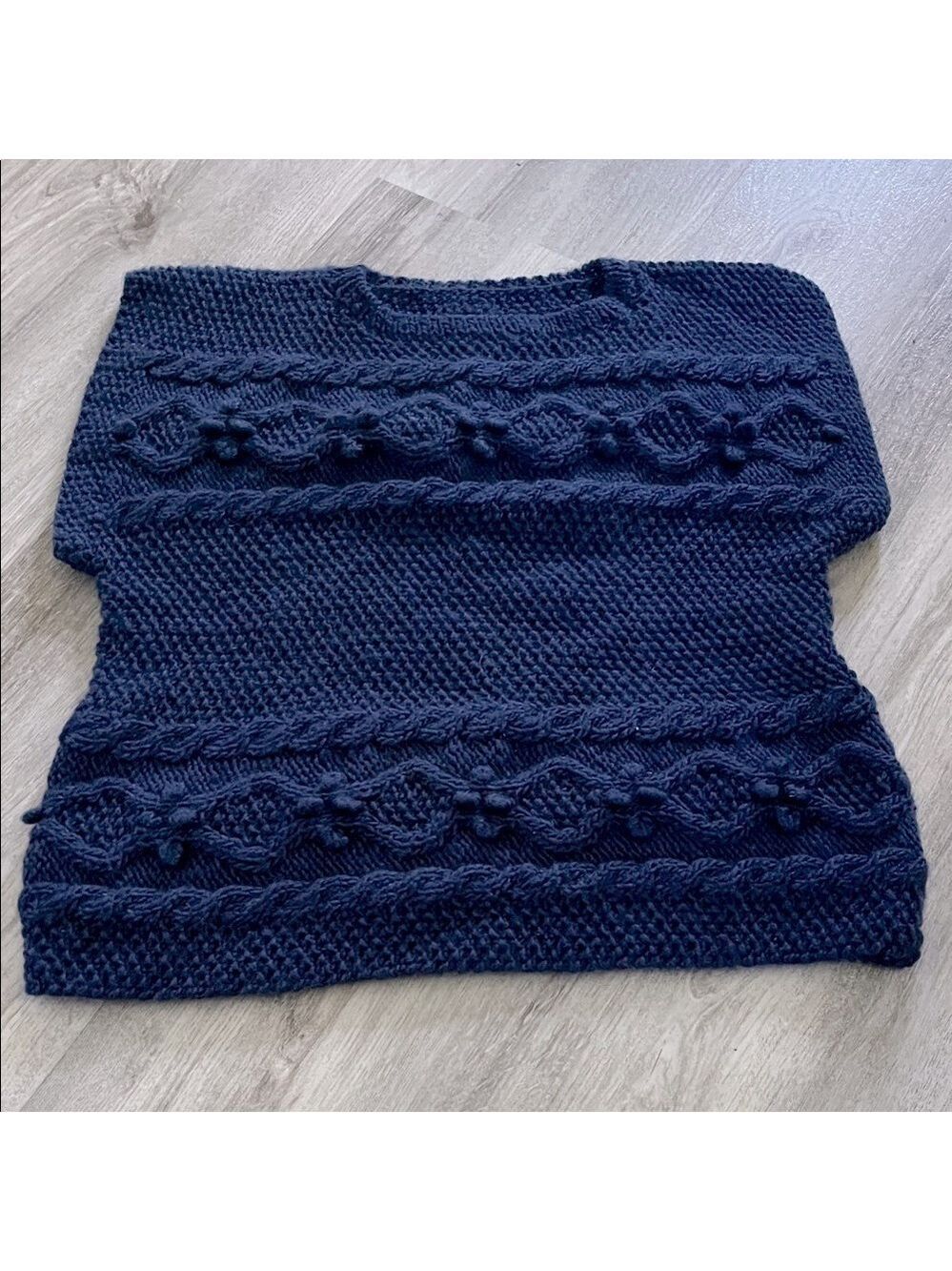 Vintage Hand Knit‎ Sleeveless Sweater Navy Blue Women's Sweater Womens XS / S